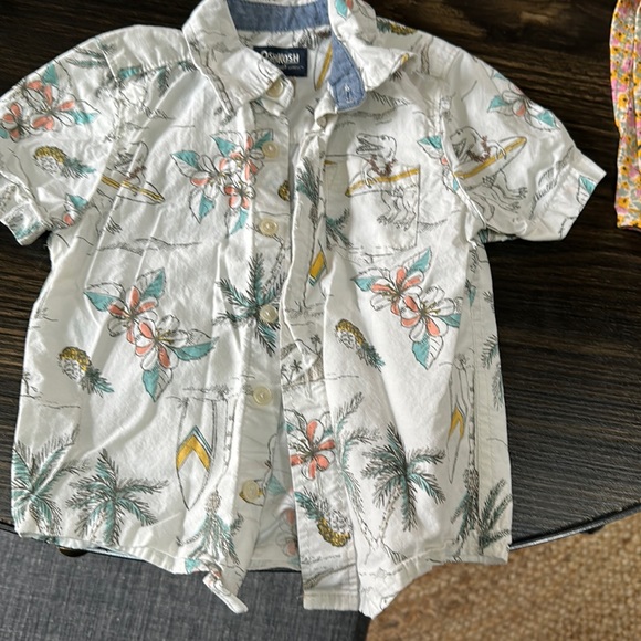 Cat and jack 2T boys flower print shirts - Picture 10 of 11